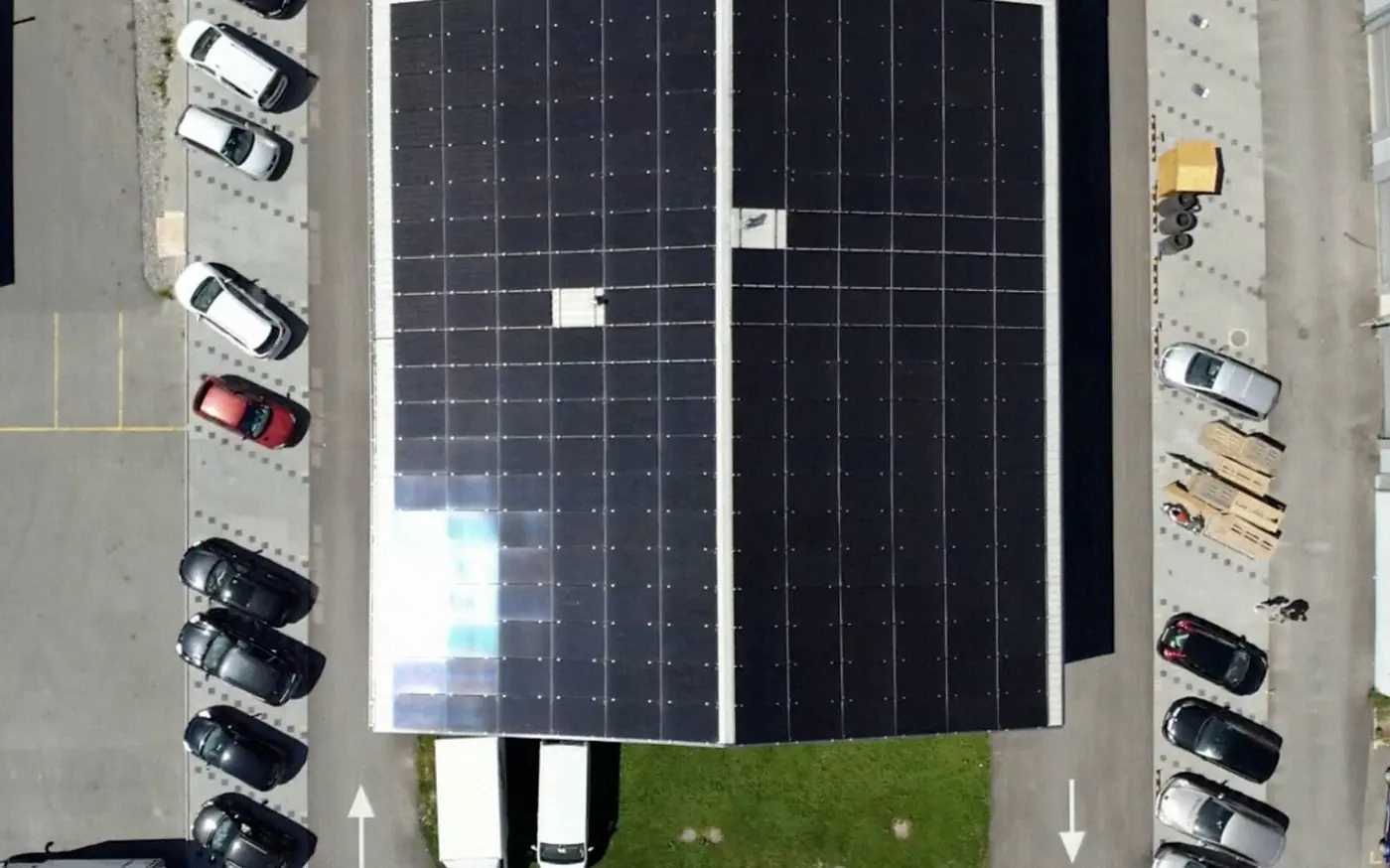 Vue zénithale de la toiture solaire